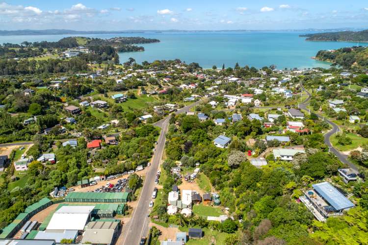 5 Beatty Parade Surfdale_15