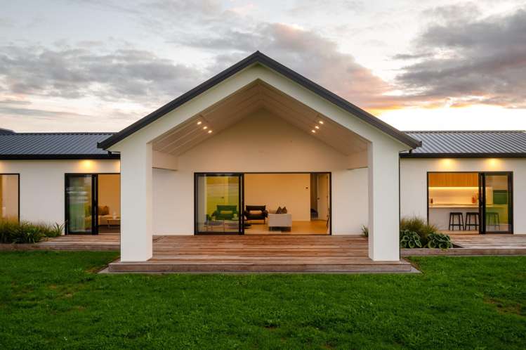 28 Captain Stone Te Kowhai_25