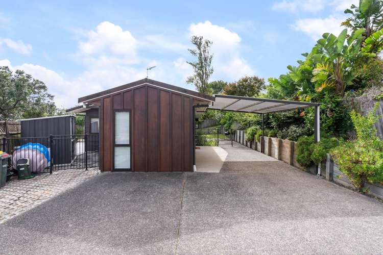 2/865 Beach Road Waiake_28