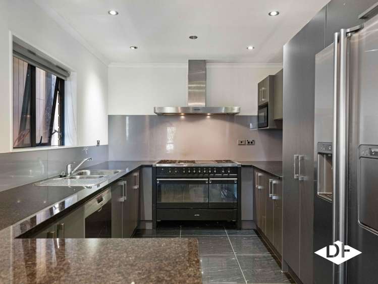 46 Commissariat Road Mount Wellington_6