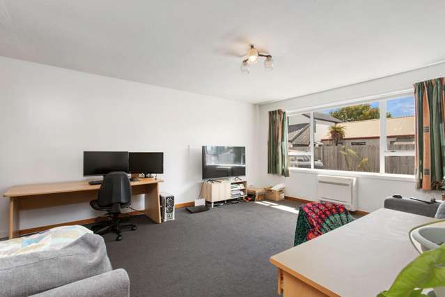 2/127 Clarence Street Riccarton_2