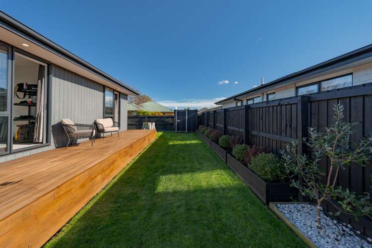 6 Youngston Lane Woolston_19