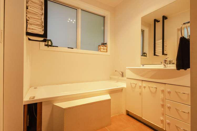 9 Dupre Place Cobden_15