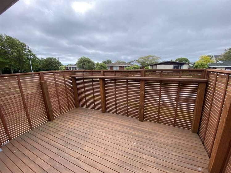 3A James Condon Place Redwood_4