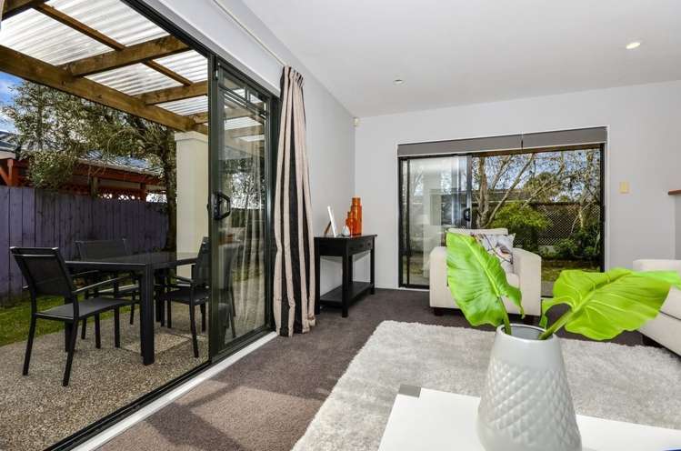 2/96 Eversleigh Road Belmont_10