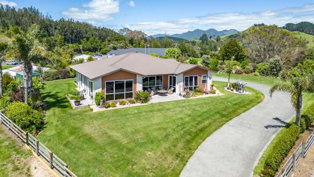 13 Titoki Lane Whangamata_1