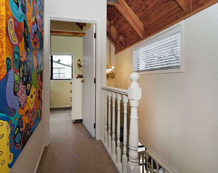 111 Daffodil Street Titirangi_18