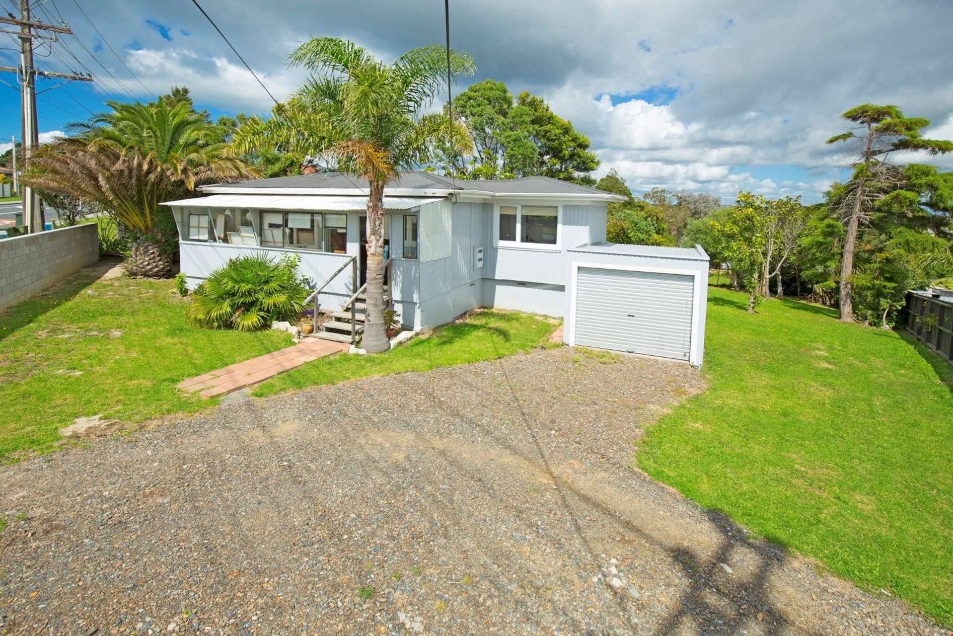 83 Vipond Road Stanmore Bay_0