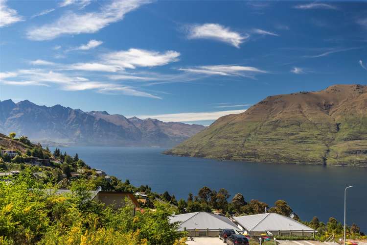 67 Dart Place Fernhill/Sunshine Bay_0