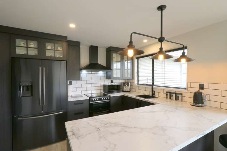 33 Stirling Street Windsor_6