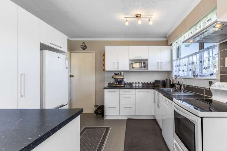 203 Bainfield Road Waikiwi_2