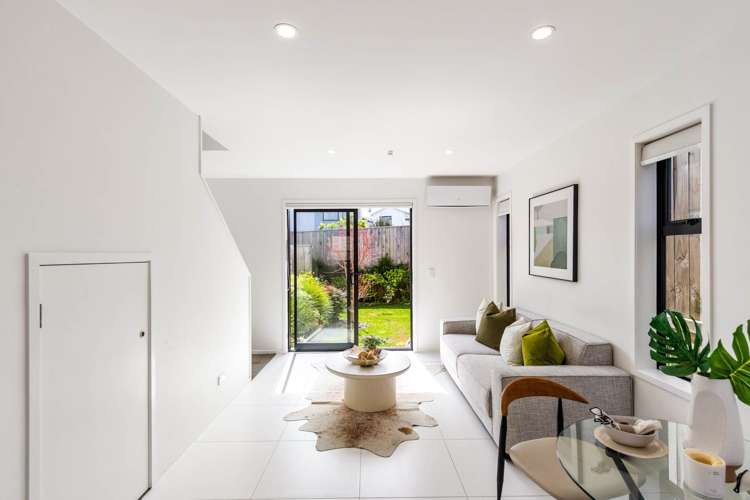 4/34 Sunnymead Road Glen Innes_1