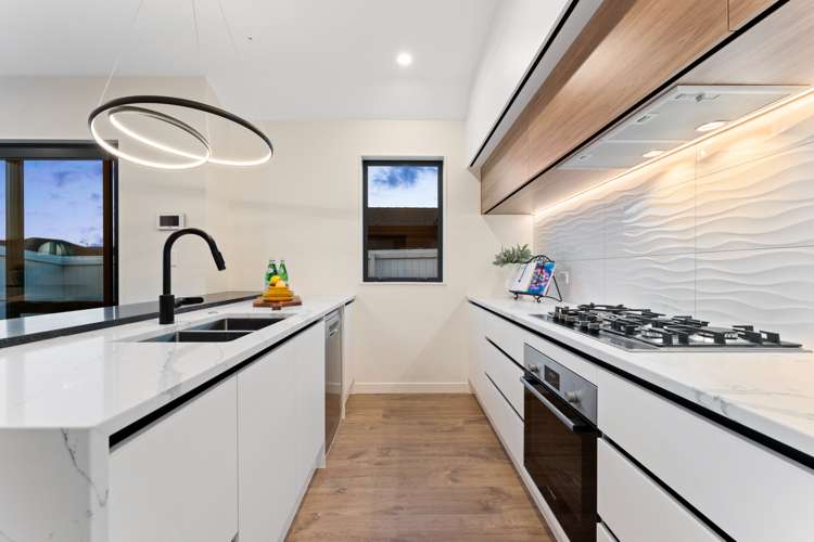 7 Lees Street Wainui_7