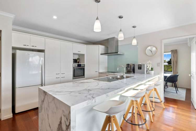 22 Flora Place Wattle Downs_4