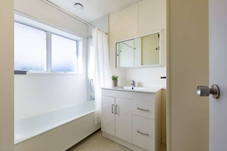 6/178 Church Street Onehunga_9