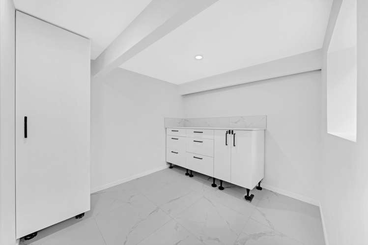 101 Seabrook Avenue New Lynn_17