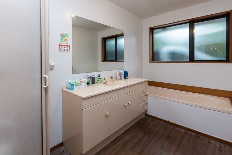 5 Cardigan Bay Place Addington_7