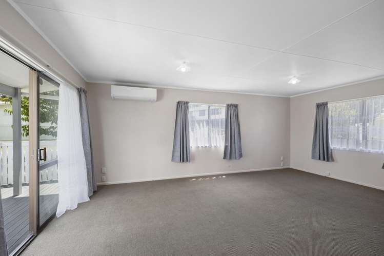 8 Tahurangi Place Spotswood_3