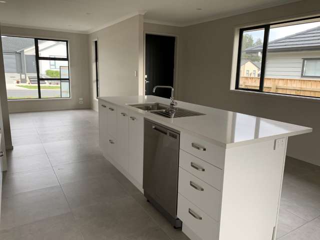 8 Dida Park Drive Kumeu_3