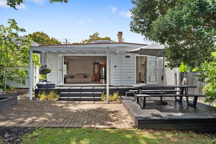 32 Spring Street Onehunga_14