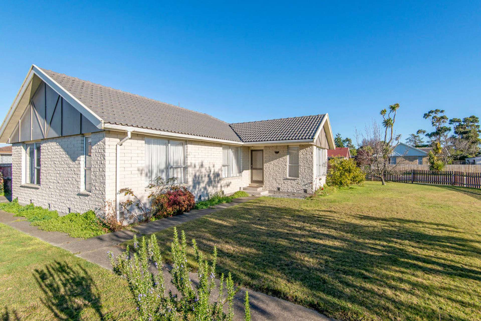 14 Seafield Place South New Brighton_0