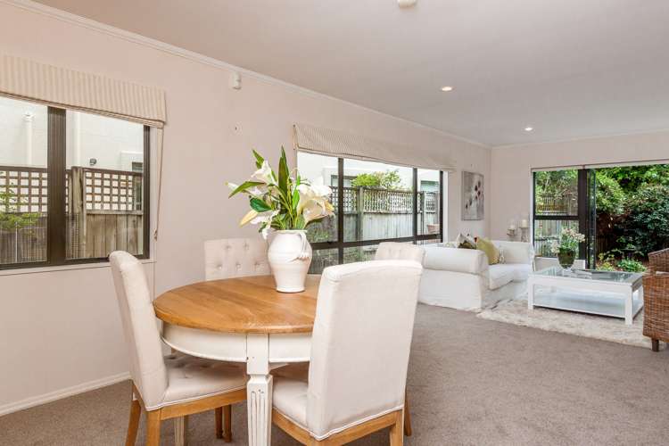 77 Cook Street Howick_4