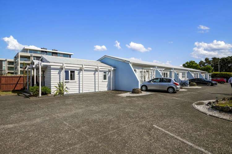 387-391 Hibiscus Coast Highway Orewa_15