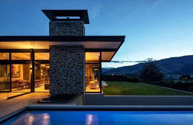 61 Infinity Drive Wanaka_1