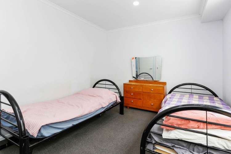 54 The Enclave Totara Heights_14