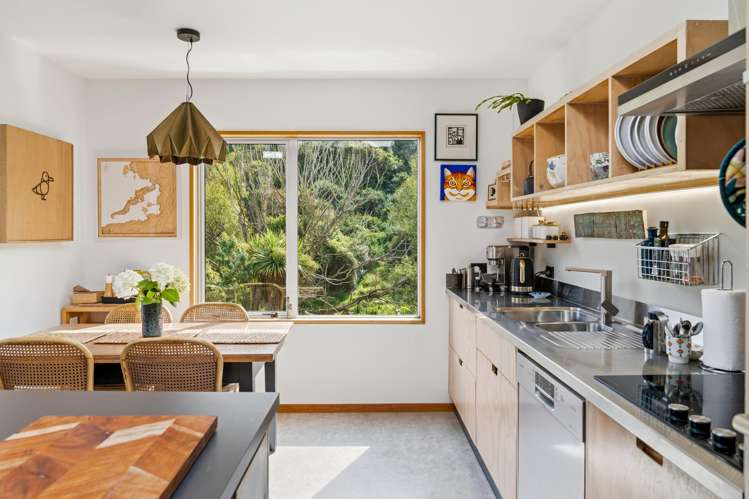 69 Greenacres Street Macandrew Bay_6