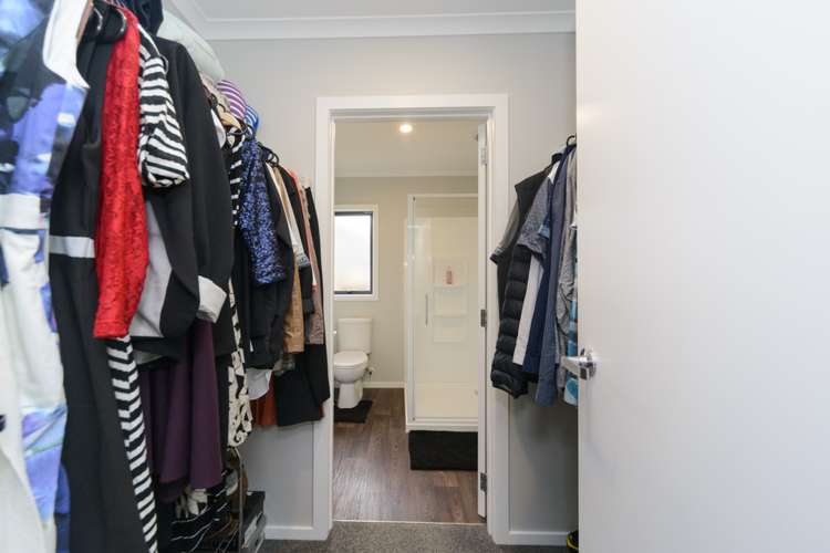 13 Wescombe Grove Feilding_25