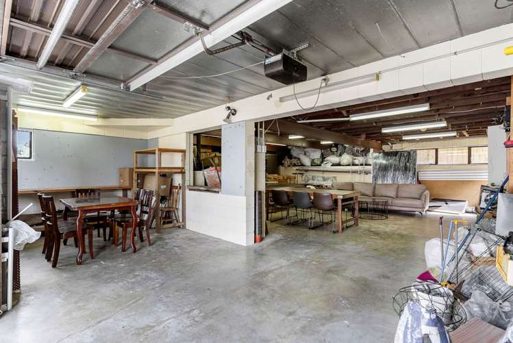 45 Bradbury Road Botany Downs_24