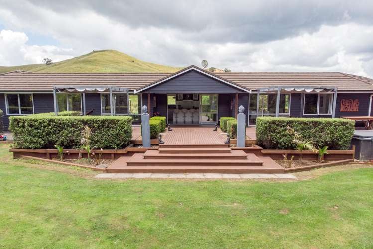 180C Dimmock Road Waitakaruru_8