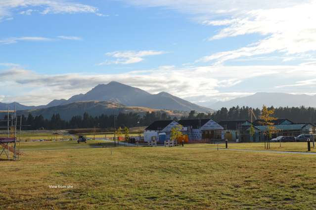 8 Sawdon Street Wanaka_2