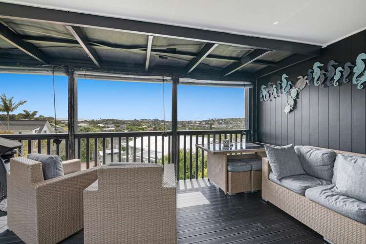 42 Albatross Road Red Beach_22