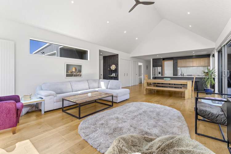 22 Robrosa Street Wanaka_5