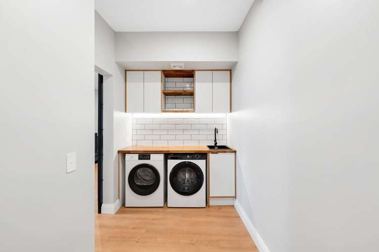 82A Main Street Gore_9