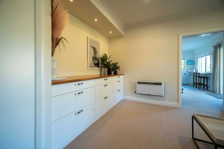 7 Banff Way Toi Toi_19