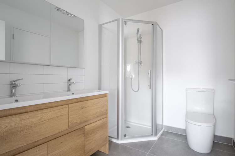 9 Mataitai Road Hobsonville_10