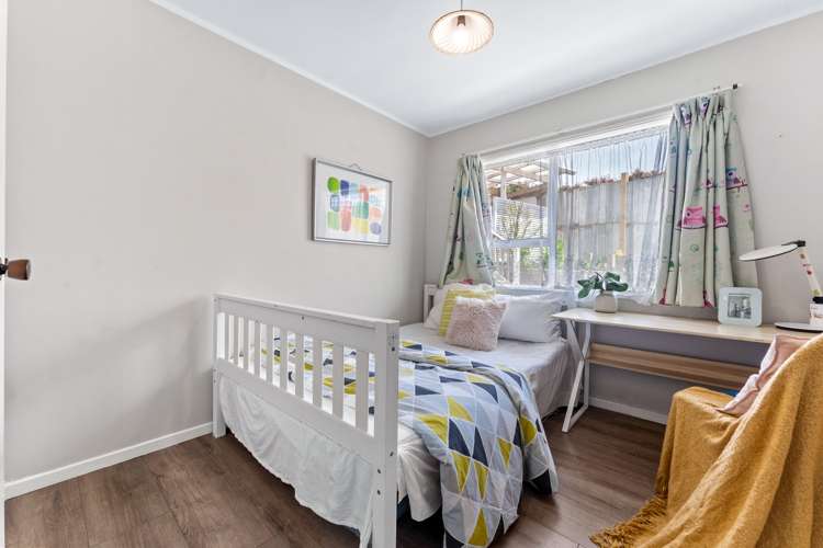 2/7 Cairngorm Place Highland Park_18