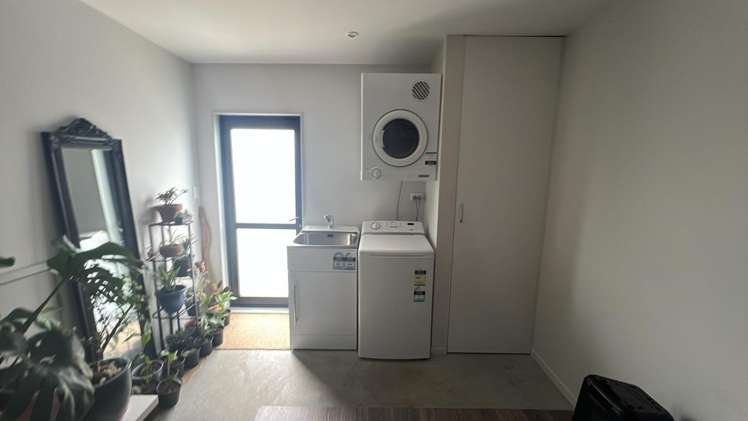 11/195 Massey Street 1067_12