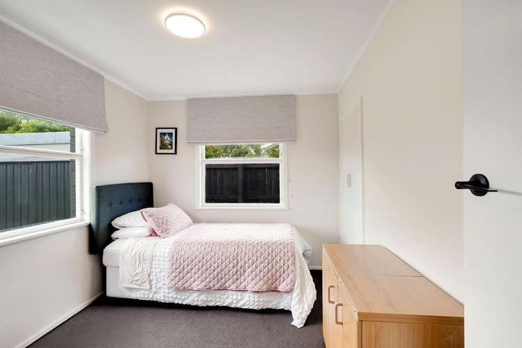89A Bruce Avenue Glenview_11