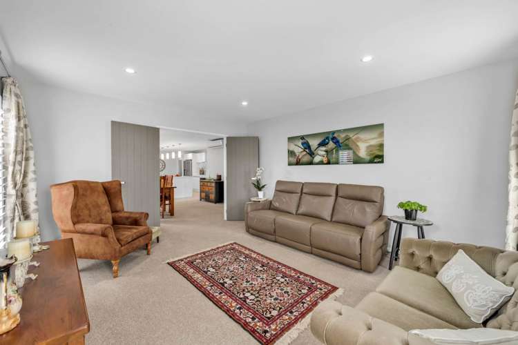 19 Defender Crescent Beachlands_22