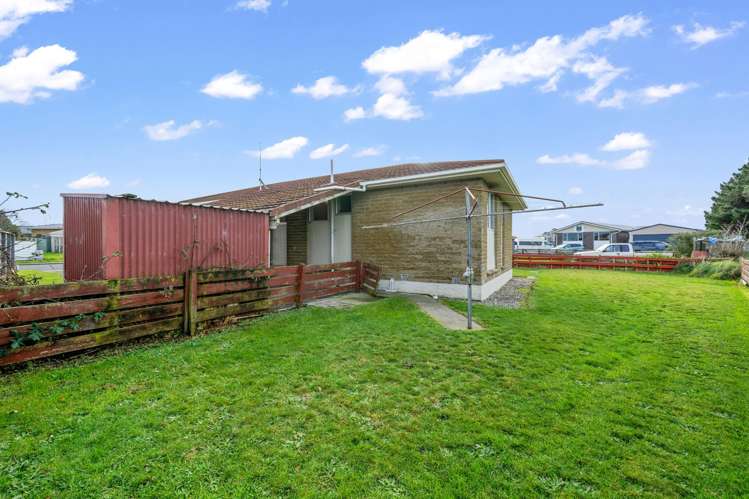 32 Ottrey Street Clifton_29