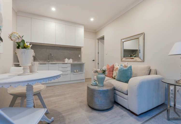 221B Murphys Road Flat Bush_22