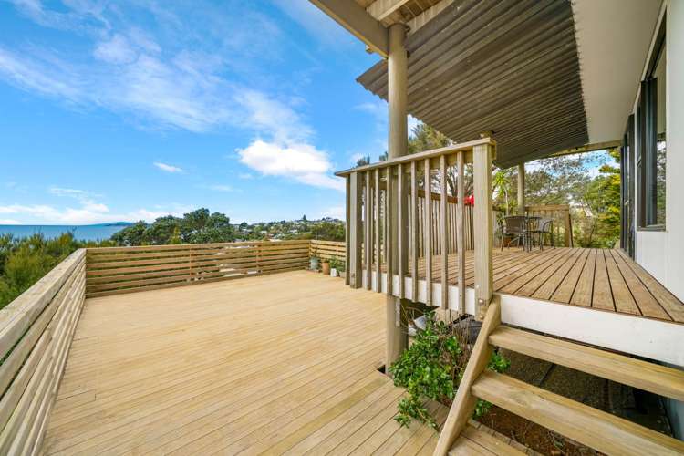 254 Whangaparoa Road Red Beach_18