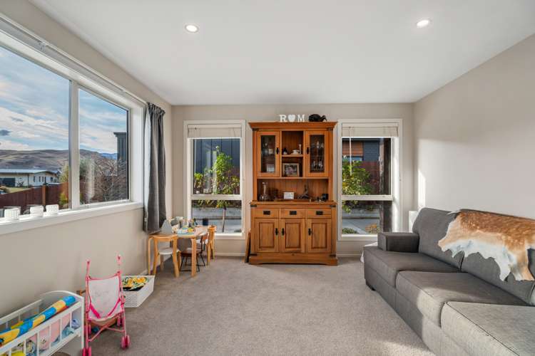 36 Risinghurst Terrace Lower Shotover_10