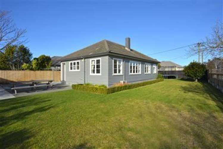 30 Pitcairn Crescent Bryndwr_0