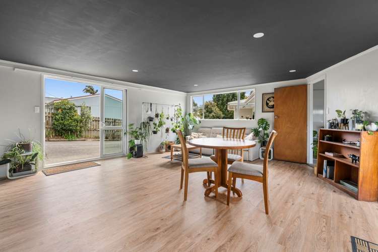 26a Clayburn Road Glen Eden_20