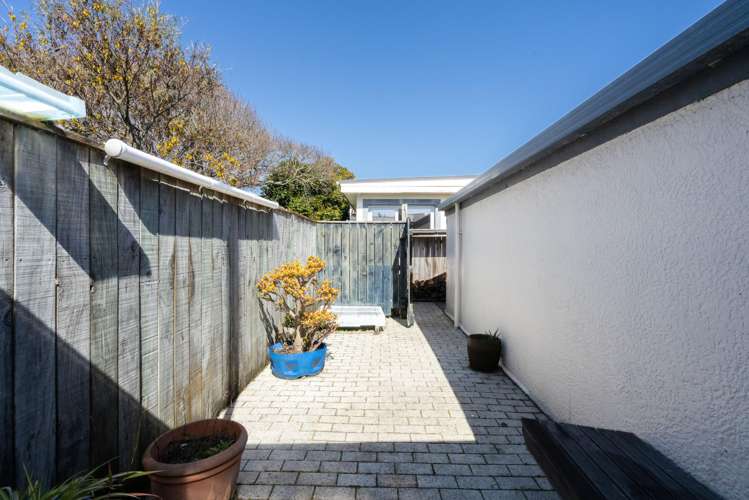 70 Te Rauparaha Street Otaki_23